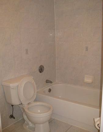 2nd image of 3035 31st St APT 2F