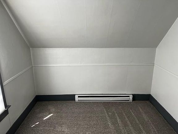 4th image of 2923 E Diamond Ave #2