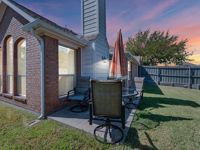 11350 Balcones Dr — Photo 69