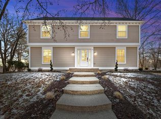 758 Stump Ct, Saint Louis, MO 63131