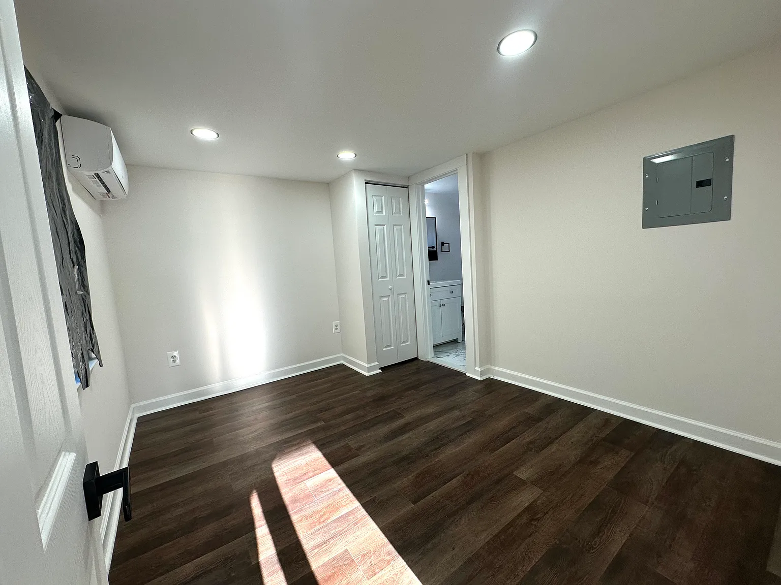 2 bed, $1,500 — Photo 2
