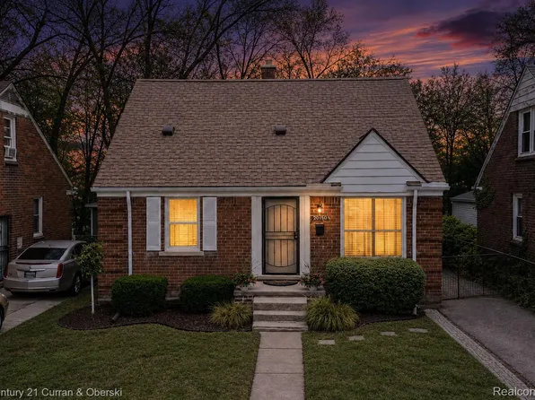 20150 Greenlawn St, Detroit, MI 48221