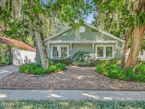 4th image of 36 FULLERWOOD Drive