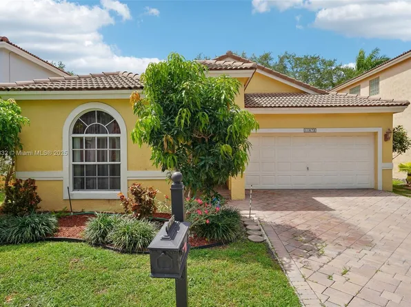 11672 NW 13th Mnr, Coral Springs, FL 33071
