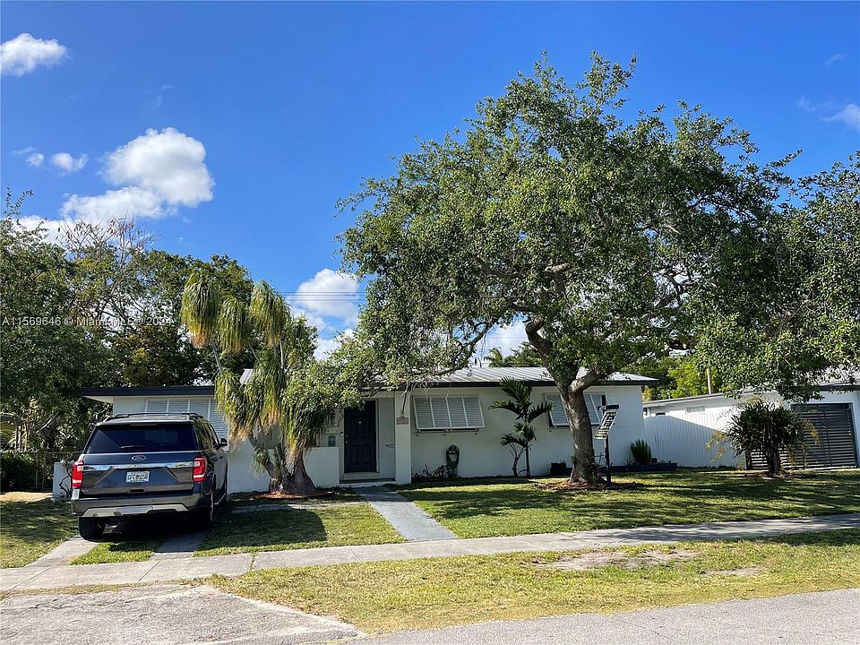 1st image of 9951 Dominican Dr