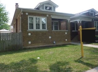 2747 N Mont Clare Ave, Chicago, IL 60707