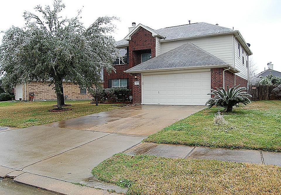 1st image of 16703 Carrollton Creek Ln