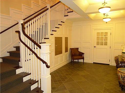 3rd image of 103 Vistas Ct