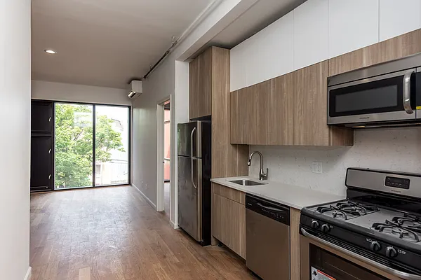 Rented by Nooklyn NYC LLC | media 29