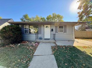 214 2nd Ave, Audubon, IA 50025