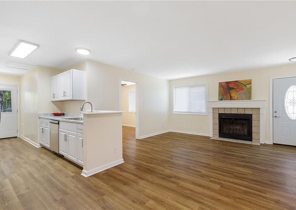 1st image of 11528 Rustic Rock Dr #B