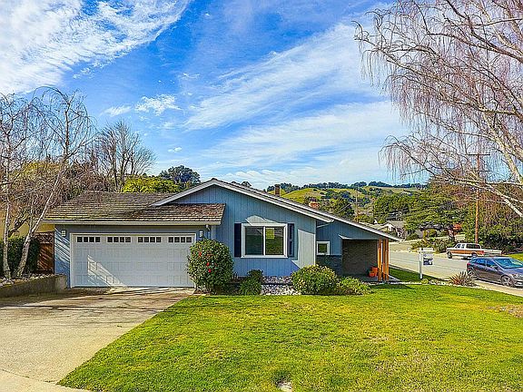 4th image of 3461 Brookdale Blvd