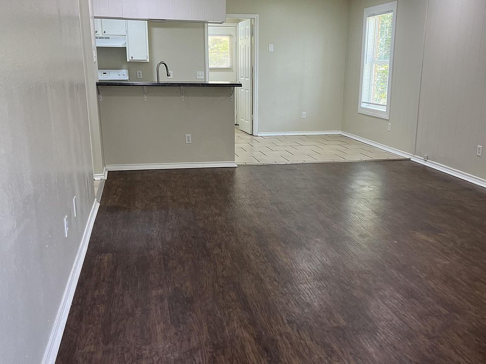 1st image of 13541 Sheldon Ln