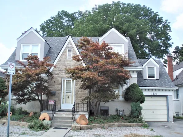 156 Bond St S, Hamilton, ON L8S 1T2