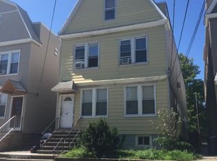 124 W 19th St, Bayonne, NJ 07002