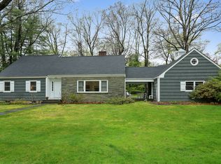 240 Macy Rd, Briarcliff Manor, NY 10510