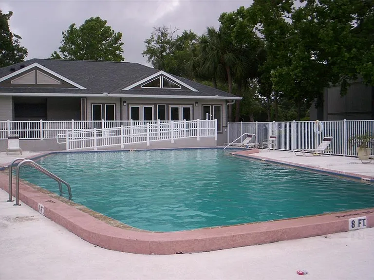 6519 W Newberry Rd #211 — Photo 19