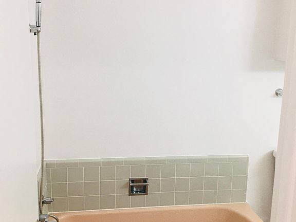 2nd image of 1011 N Hilldale Ave #6