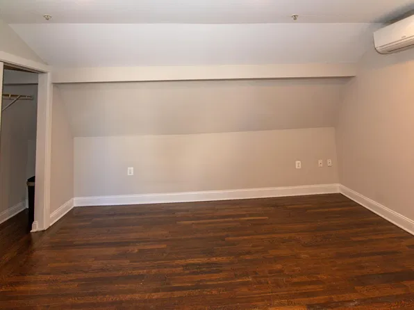 2 E Preston St, Baltimore, MD