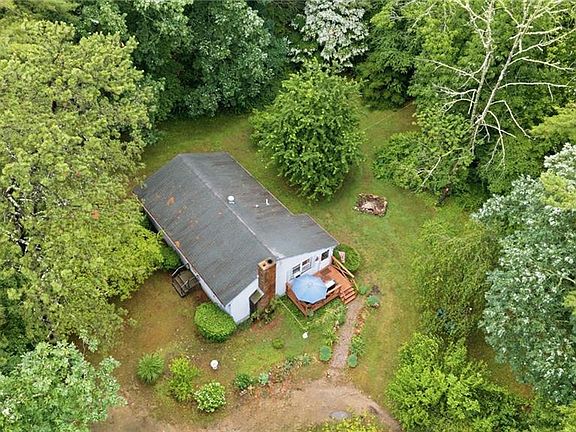 3rd image of 342 Switch Rd