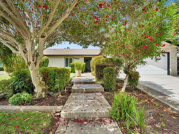 5th image of 7029 Bridgeport Cir