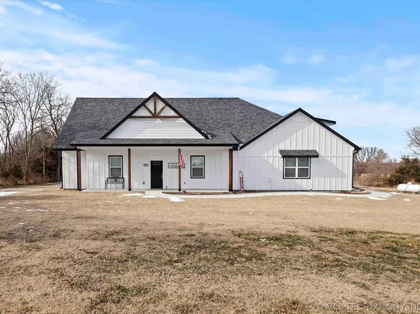 14601 N 3960th Rd, Bartlesville, OK 74006