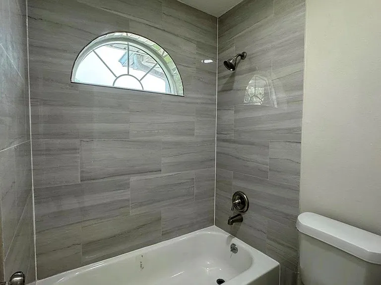 5015 Cottonglen Ct — Photo 22