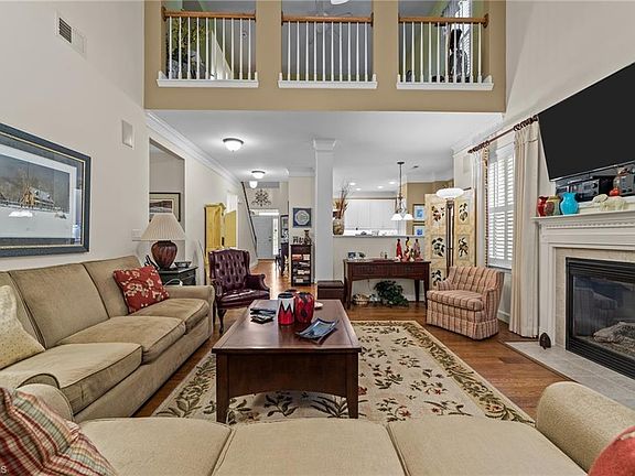 5th image of 6 Heritage Hill Ct