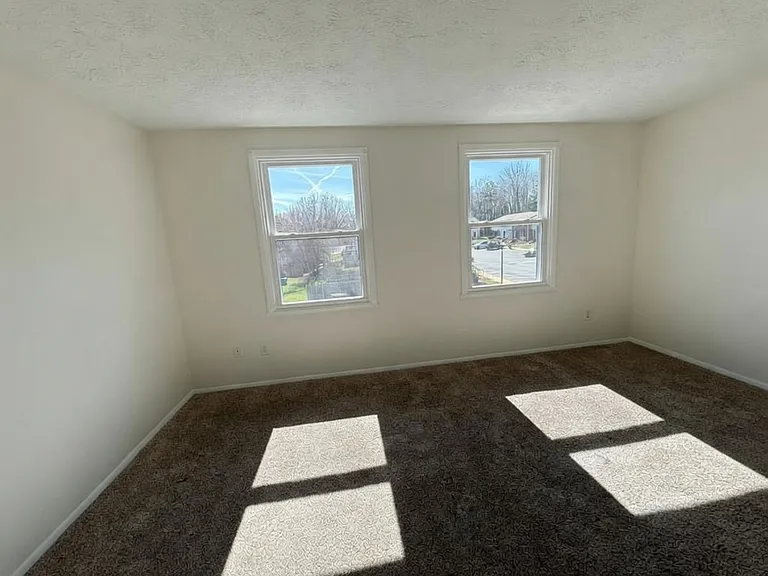 9432 Lexington Cir #G — Photo 13