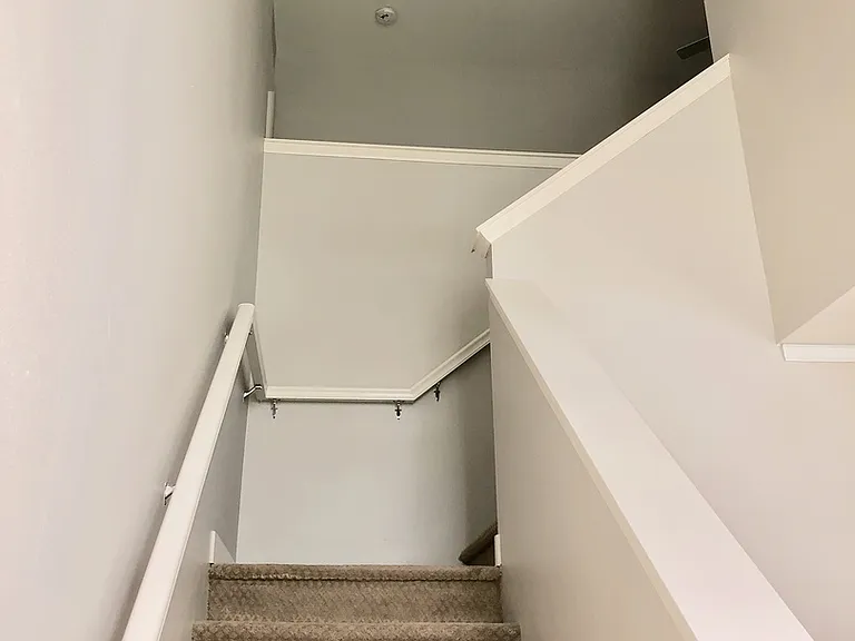 23120 NE 8th Pl — Photo 18