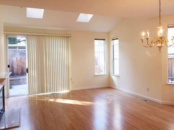 4173 El Camino Real