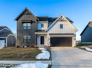524 Creekside Ln, Lebanon, OH