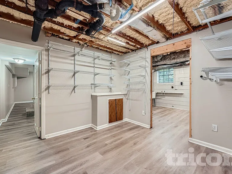 2381 Melody Ln NW — Photo 14