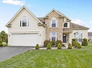 6548 Beaumont Sq, Lewis Center, OH 43035