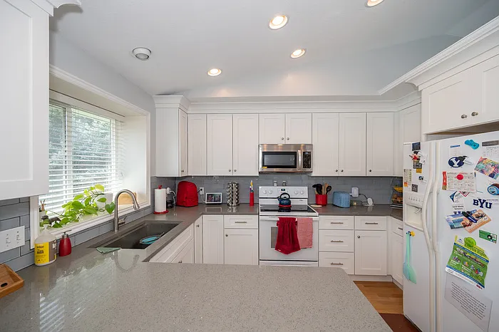 1045 W Ranch Park Dr — Photo 6