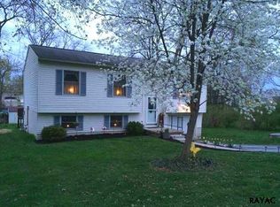 2309 Log Cabin Rd, York, PA 17408