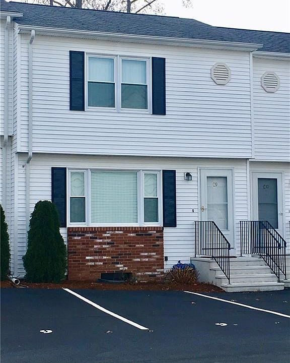 1st image of 18 Pepin St APT C9