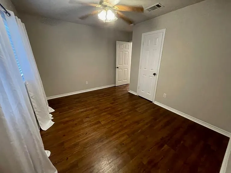 907 Welsh Ave — Photo 9
