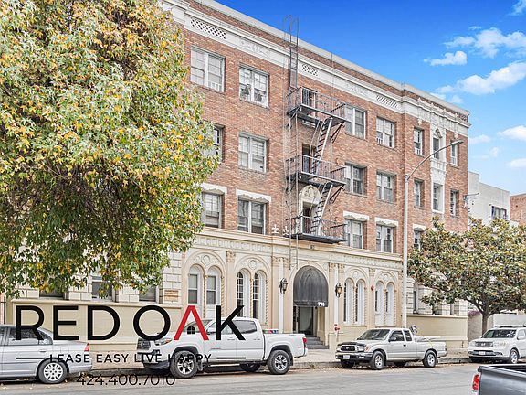 3rd image of 716 1/4 S Berendo St #306