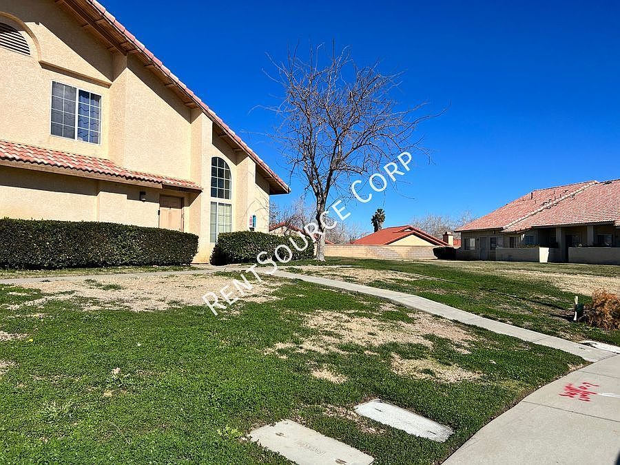 1st image of 1601 Cactus Dr Unit V