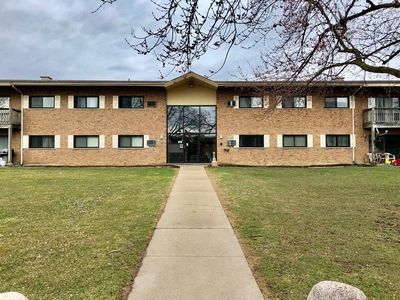 7413 Brookdale Dr #3-107, Darien, IL, 60561