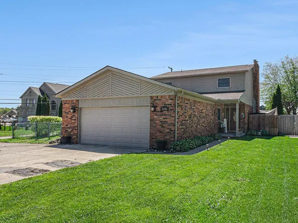 38186 Jefferson Ave, Harrison Township, MI 48045