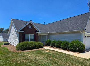 3926 Parkview Ct, Winston Salem, NC 27127