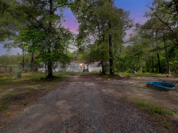 990 Mendel Rivers Rd, Bonneau, SC 29431