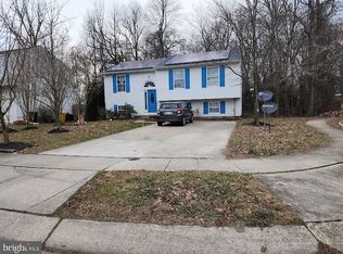 412 Howard Manor Dr, Glen Burnie, MD