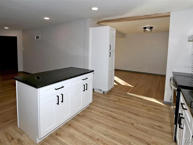 11151 Glacier Dr — Photo 12