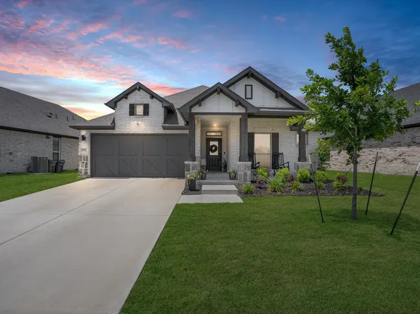 409 Chase Creek Dr, Lavon, TX 75166