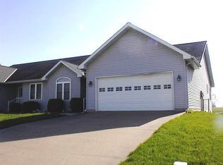 3340 Genevieve Dr, Quincy, IL 62305