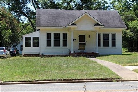 1st image of 1107 E Houston Ave