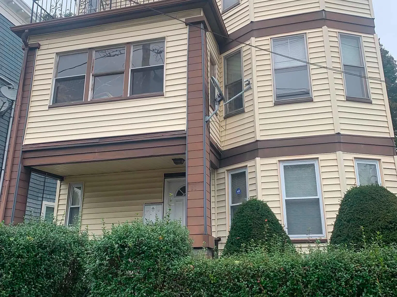 3 bed, 1100 sqft, $3,500 — Photo 1